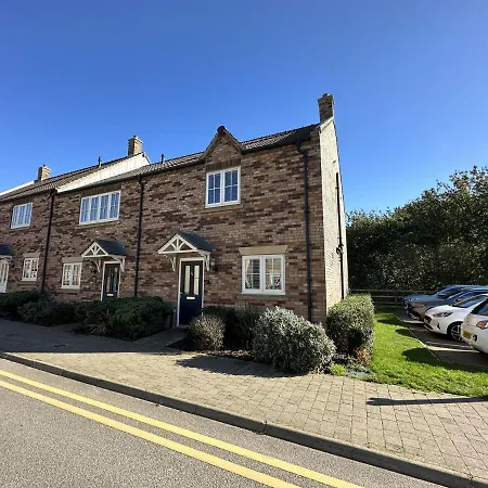 Montys Maison - Part Of The The Bay Filey Village With Pool, Gym And Direct Access, Pub, Restaurant, Tennis And Meadows Walks Σπίτι διακοπών Reighton