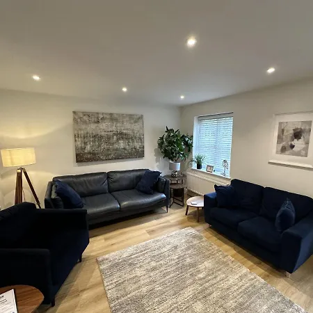 Montys Maison - Part Of The The Bay Filey Village With Pool, Gym And Direct Access, Pub, Restaurant, Tennis And Meadows Walks * Reighton