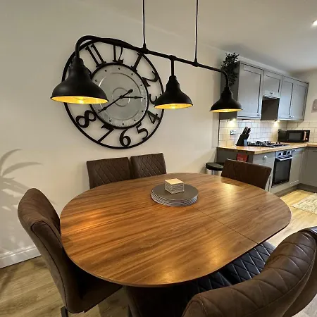 Montys Maison - Part Of The The Bay Filey Holiday Village With Pool, Gym And Direct Beach Access, Pub, Restaurant, Tennis And Meadows Walks Dom wakacyjny *