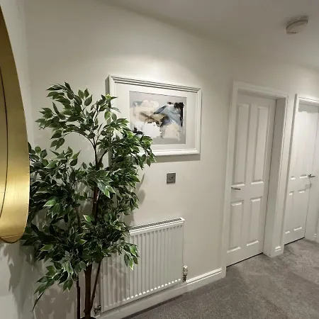 Montys Maison - Part Of The The Bay Filey Holiday Village With Pool, Gym And Direct Beach Access, Pub, Restaurant, Tennis And Meadows Walks Reighton