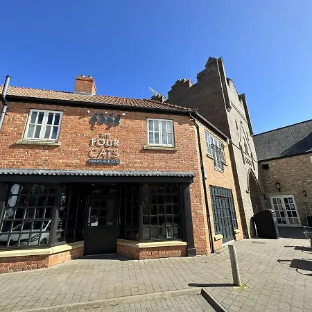 Feriehus Montys Maison - Part Of The The Bay Filey Village With Pool, Gym And Direct Access, Pub, Restaurant, Tennis And Meadows Walks Reighton